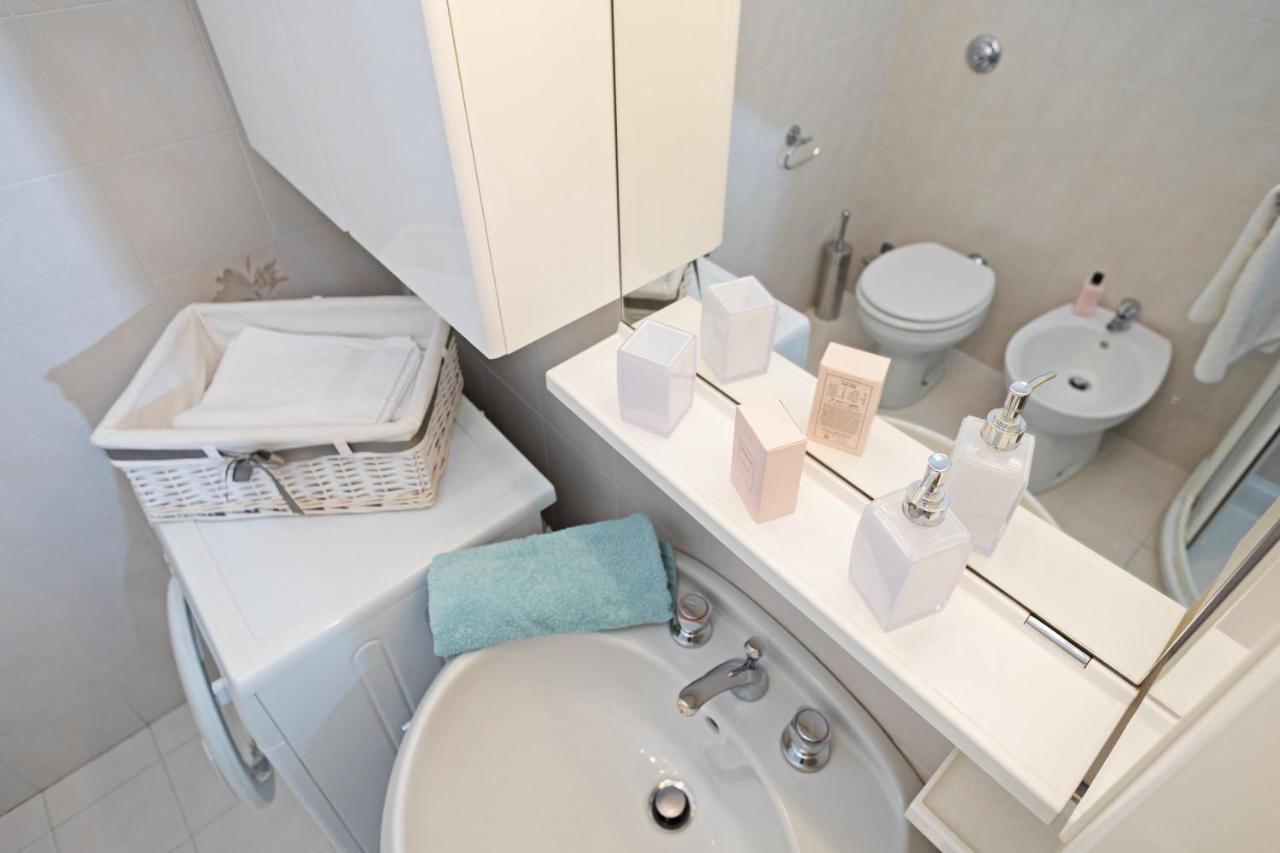 Apartment Ortensia - Regarda Travel Lazise Extérieur photo